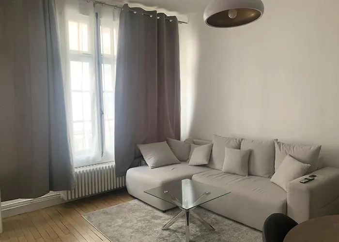 Two-bed - Saint-lazare Parijs