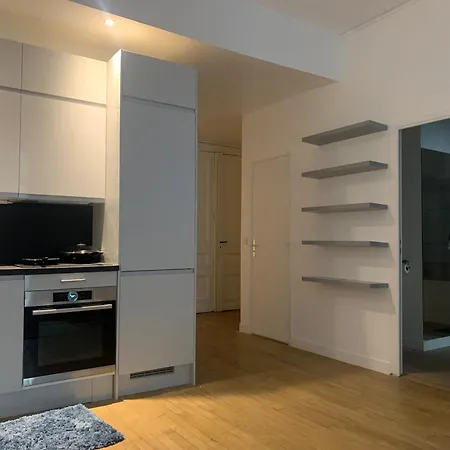 Апартаменты Two-bed - Saint-lazare Париж